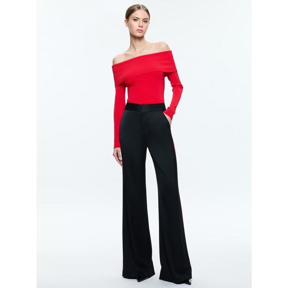 NWT Alice + Olivia Red Off Shoulder Crop Dolan Pullover Top Long Sleeve S $330 - Picture 1 of 10